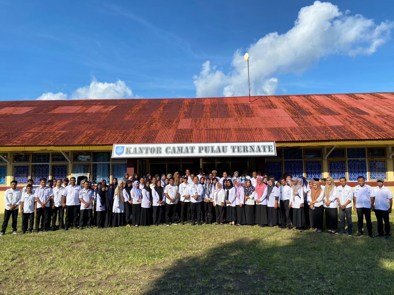 Rabu Menyapa: Apel Gabungan Tingkat Kecamatan Pulau Ternate Dihadiri Sekretaris Daerah Kota Ternate
